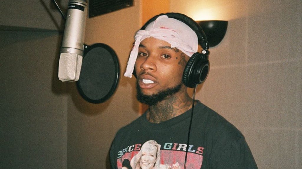 tory lanez in studio recording